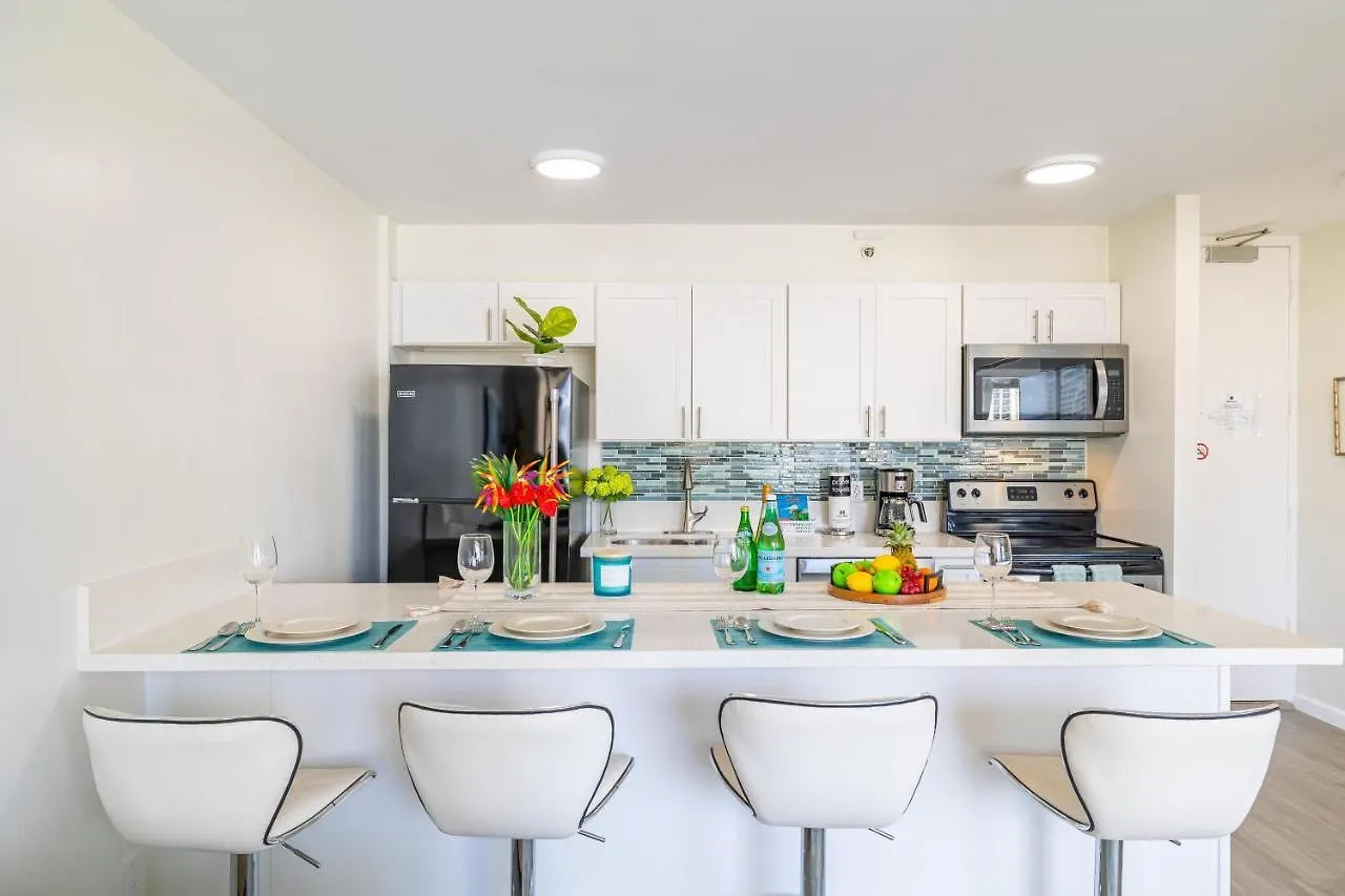 Remodeled 1Br Condo, Ocean Views With Free Parking! Χονολουλού Ηνωμένες Πολιτείες της Αμερικής