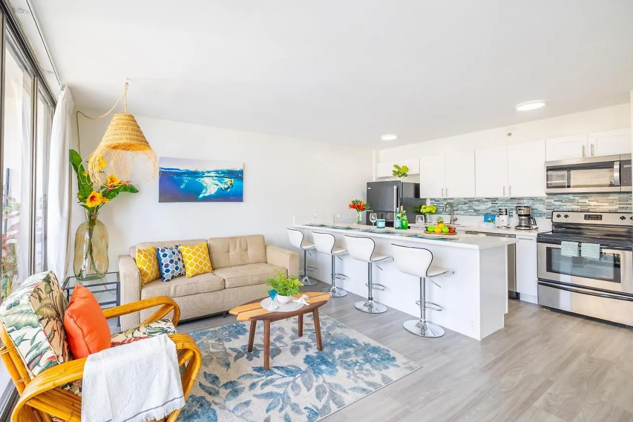 Remodeled 1Br Condo, Ocean Views With Free Parking! Χονολουλού