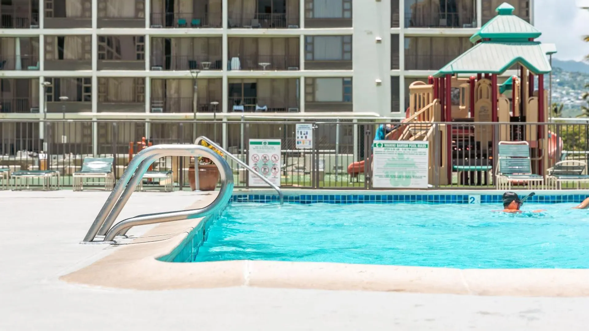 Remodeled 1Br Condo, Ocean Views With Free Parking! Χονολουλού